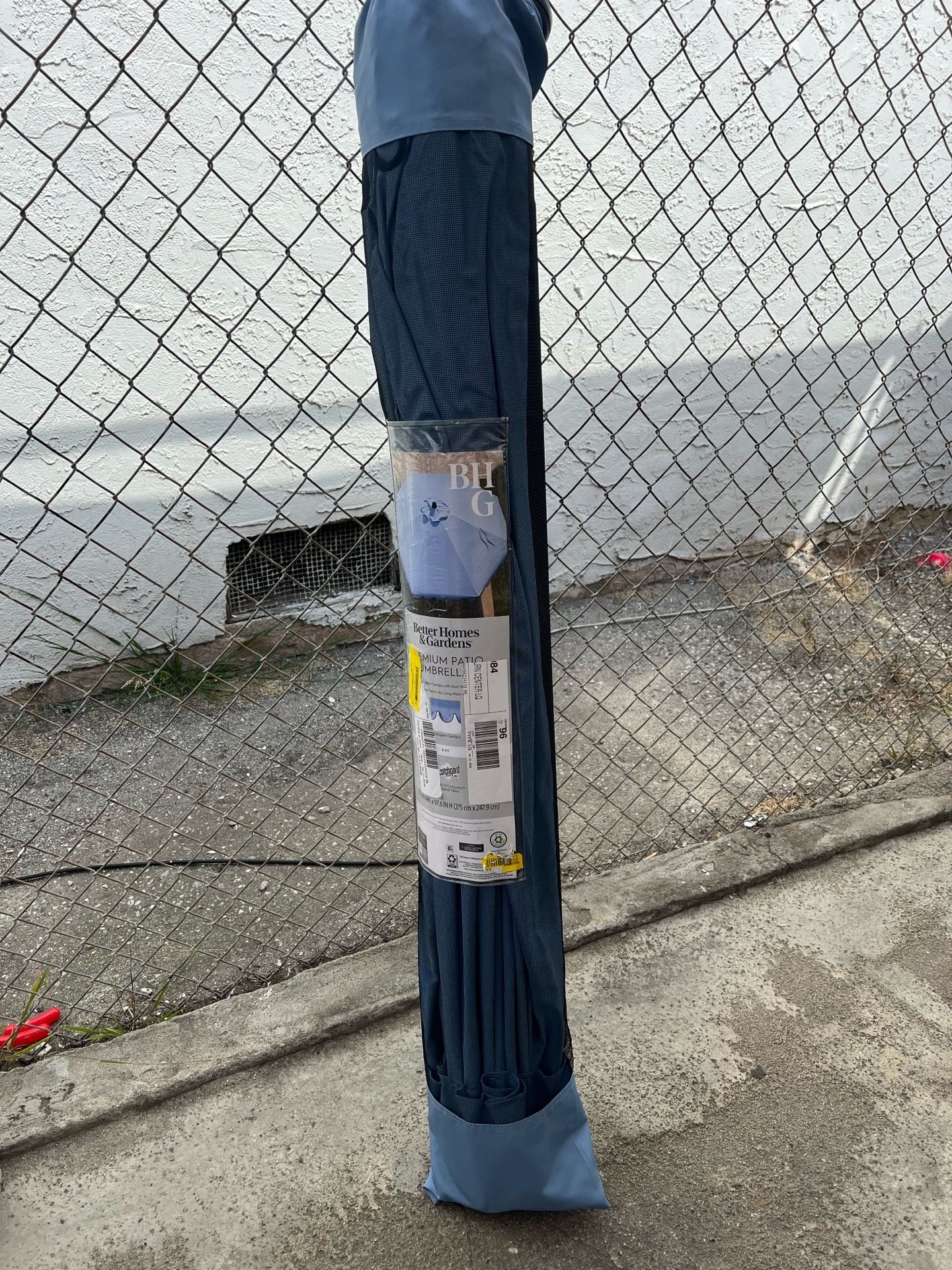 Patio umbrella