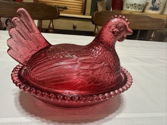 Vintage Indiana Glass Hen On Nest Cranberry