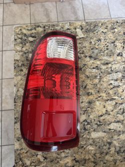 Ford F250 Tail Light 
