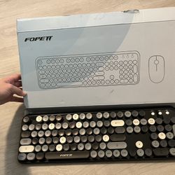 Wireless Bluetooth Keyboard 