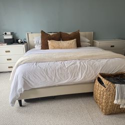 King Bedroom Set