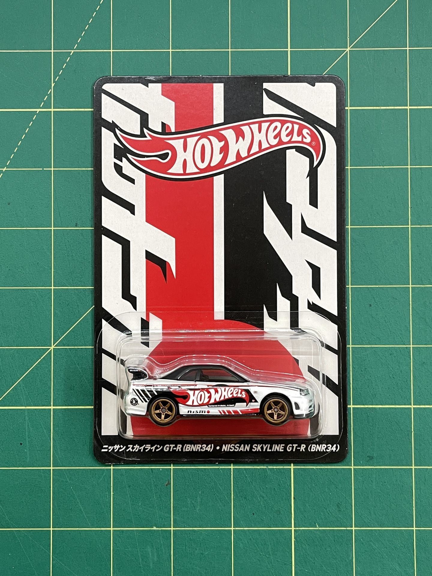 2025 Hot Wheels Japan Convention Nissan Skyline GT-R (BNR34)