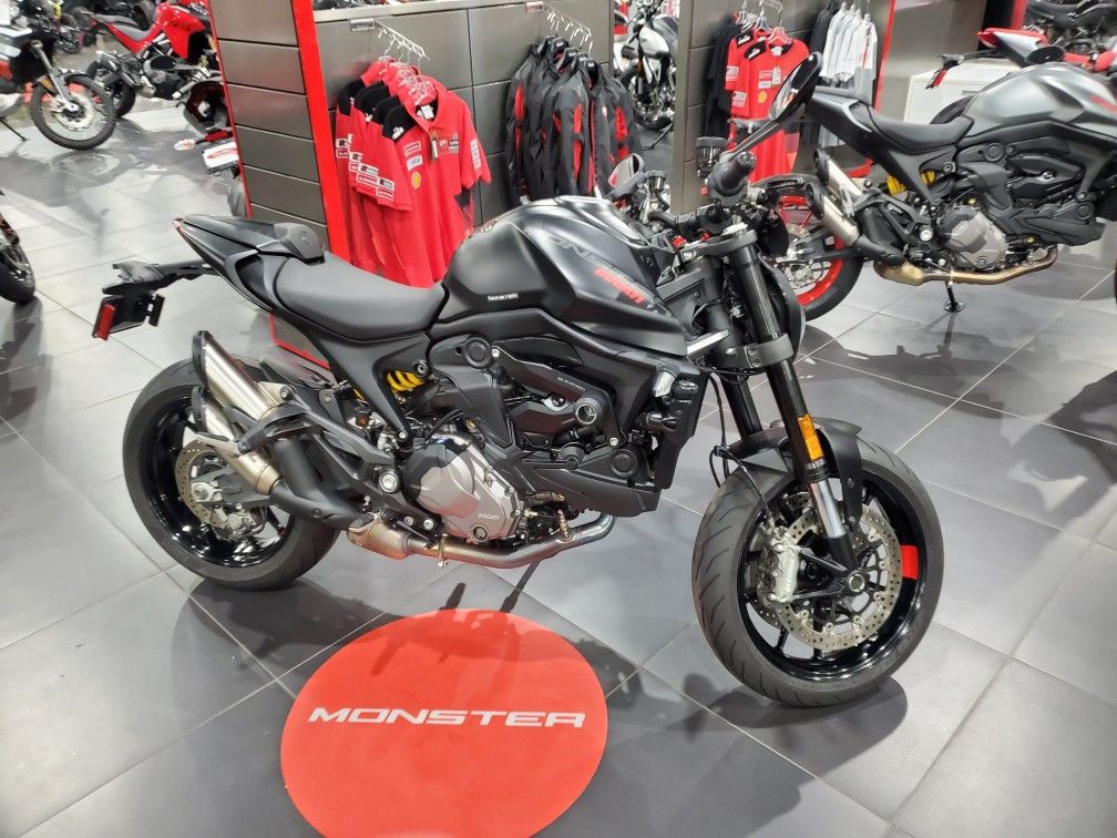 2023 Ducati Monster 937+