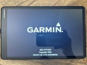 Garmin dēzl OTR1020 10” Truck GPS – Like New – Complete Set – $550