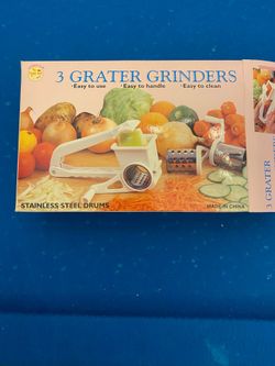 3 Grater Grinders