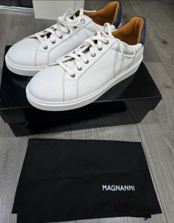 Magnanni White Leather Low-Top Sneakers 9.5