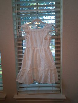 Girls white dress size 10