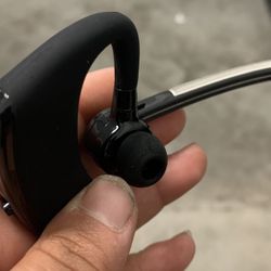 Bluetooth Ear piece
