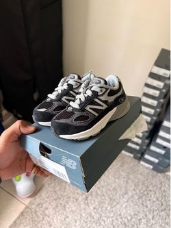 Kids/Toddler New Balance 990v6 sizes 4c, 5c,7c