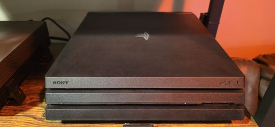 PS4 PRO