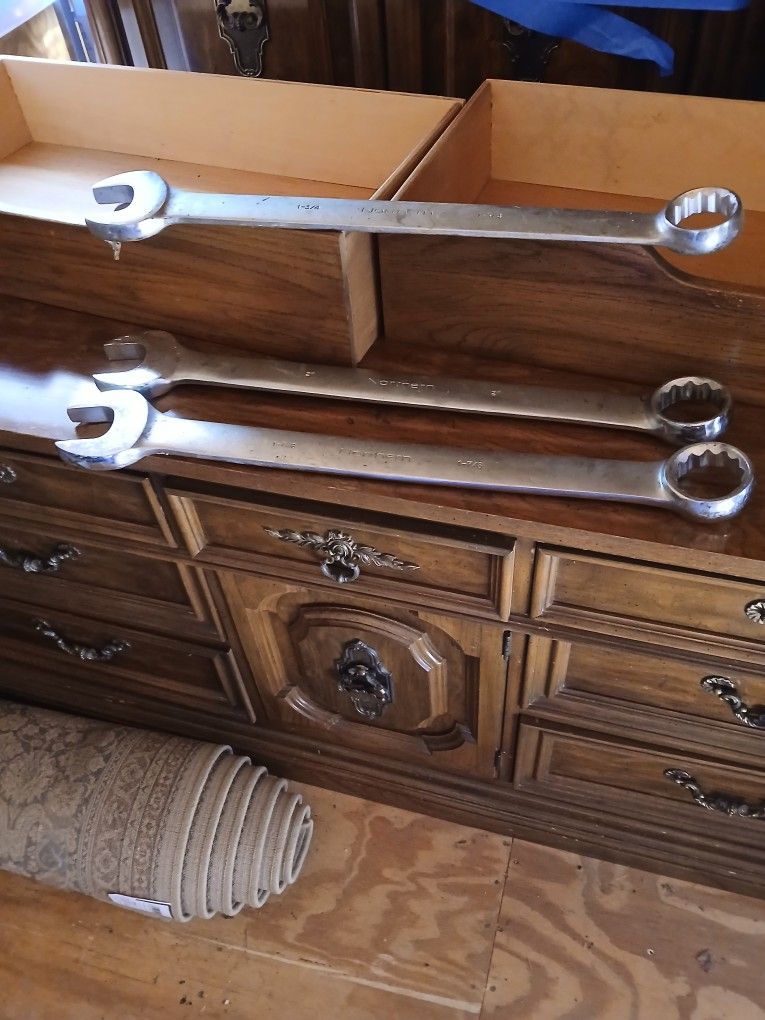 Northern Tool Big Wrenches