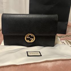 Gucci   Leather Bag 
