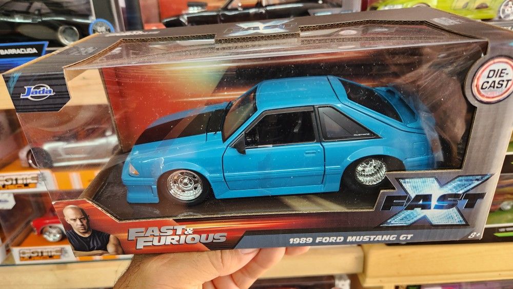 FAST AND FURIOUS COLLECTIBLE
