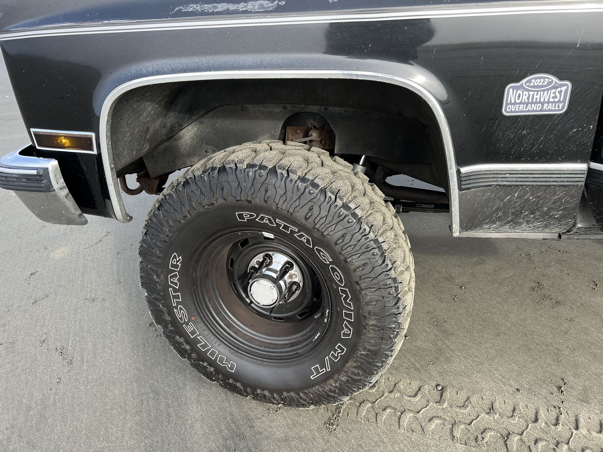 15” Wheel/ 33” New Mud Tires 