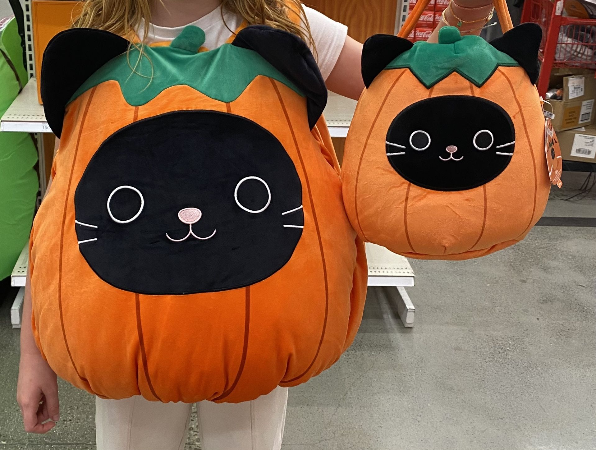 Halloween Squishamellow Costume With Bag