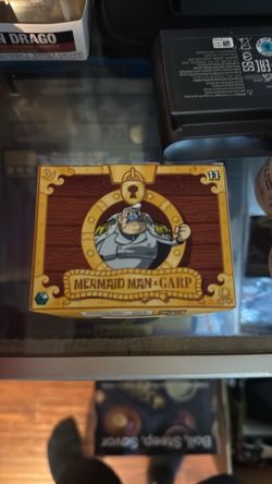 McDonald SpongeBob one piece happy meal mermaid man x garp