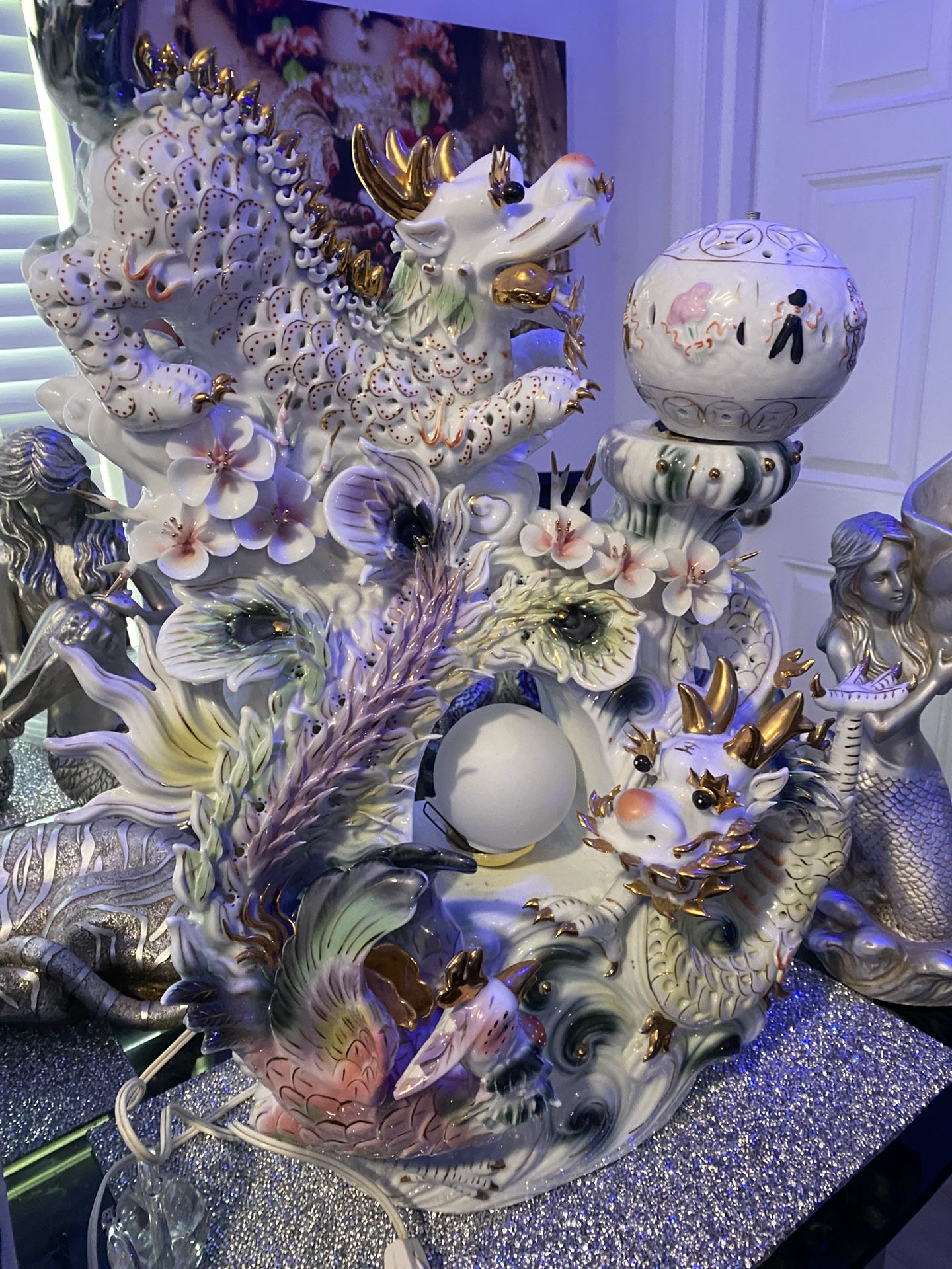 Porcelain dragon