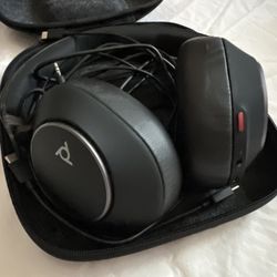 Poly voyager headphones