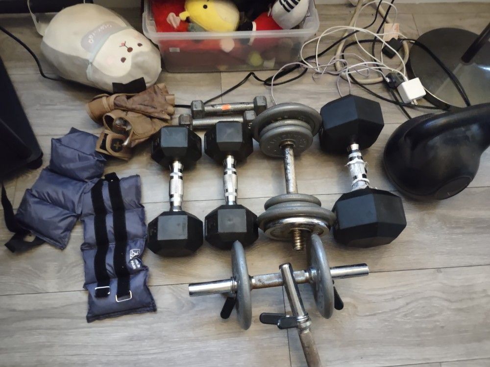 Handbells And 3 And 1/2 Lb Weights For Walking And Leg Wraps For Running Or Walking