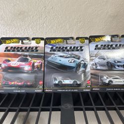 ****HOT WHEELS PREMIUM ***