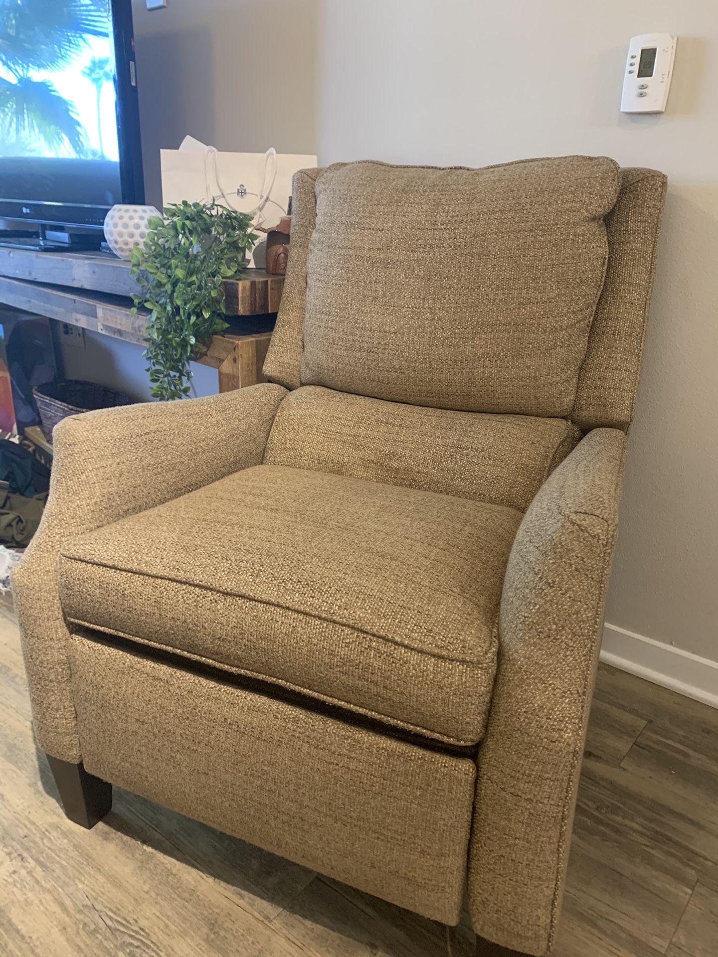 Custom Thomasville Of Scottsdale Recliner Chairs