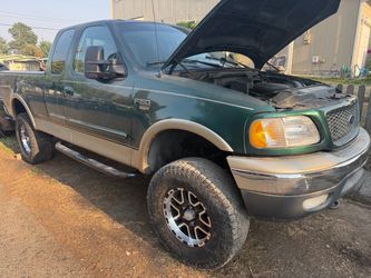 2000 ford f150 “NEED GONE”