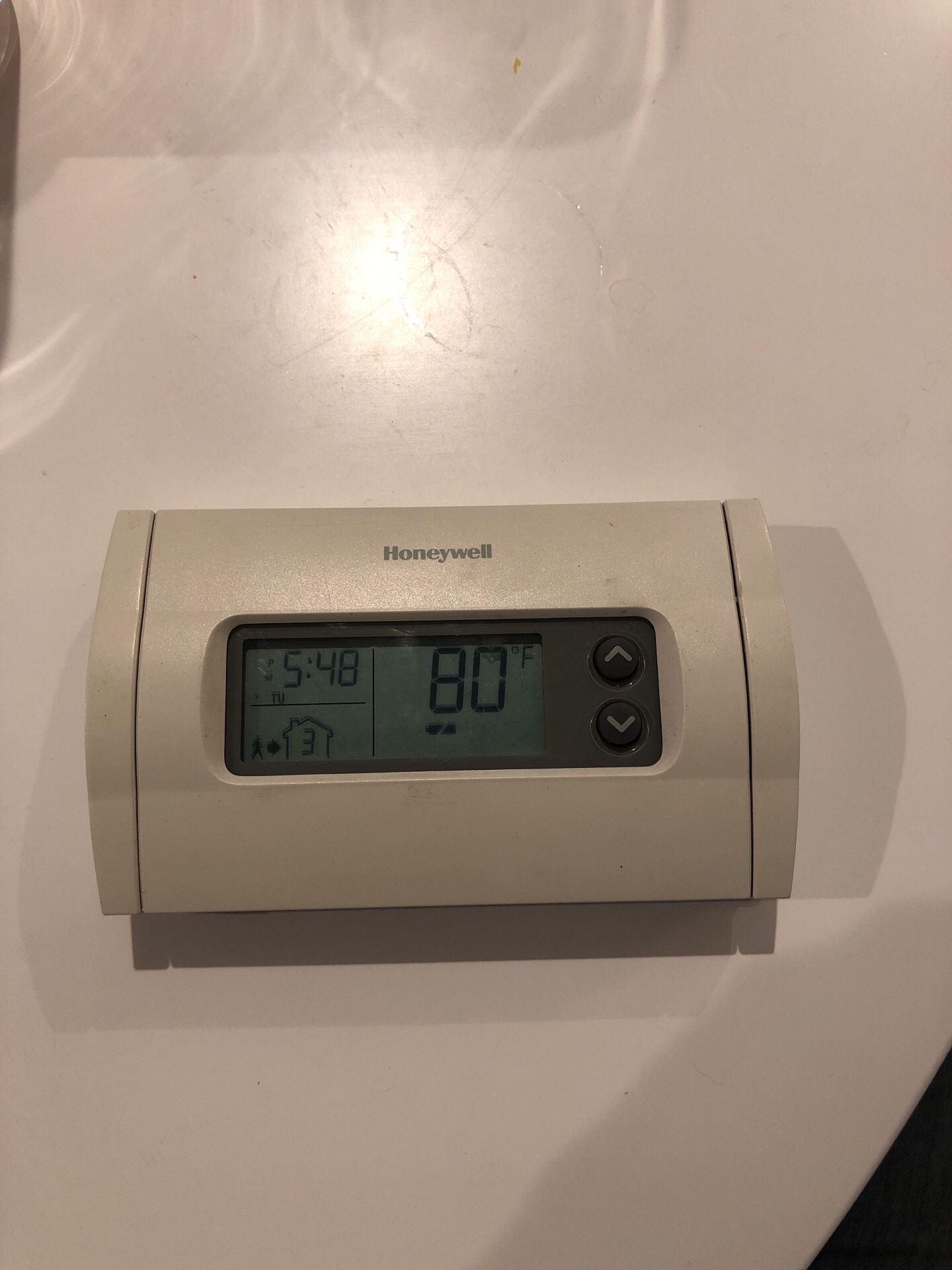 Honeywell Programmable thermostat HVAC heat or cool