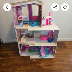 Rainbow  Doll House 