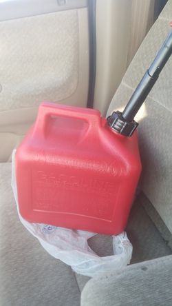 Brand new 2 gallon gas canister