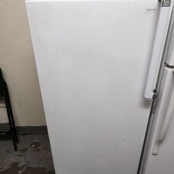 Sayno Refrigerator Freezer