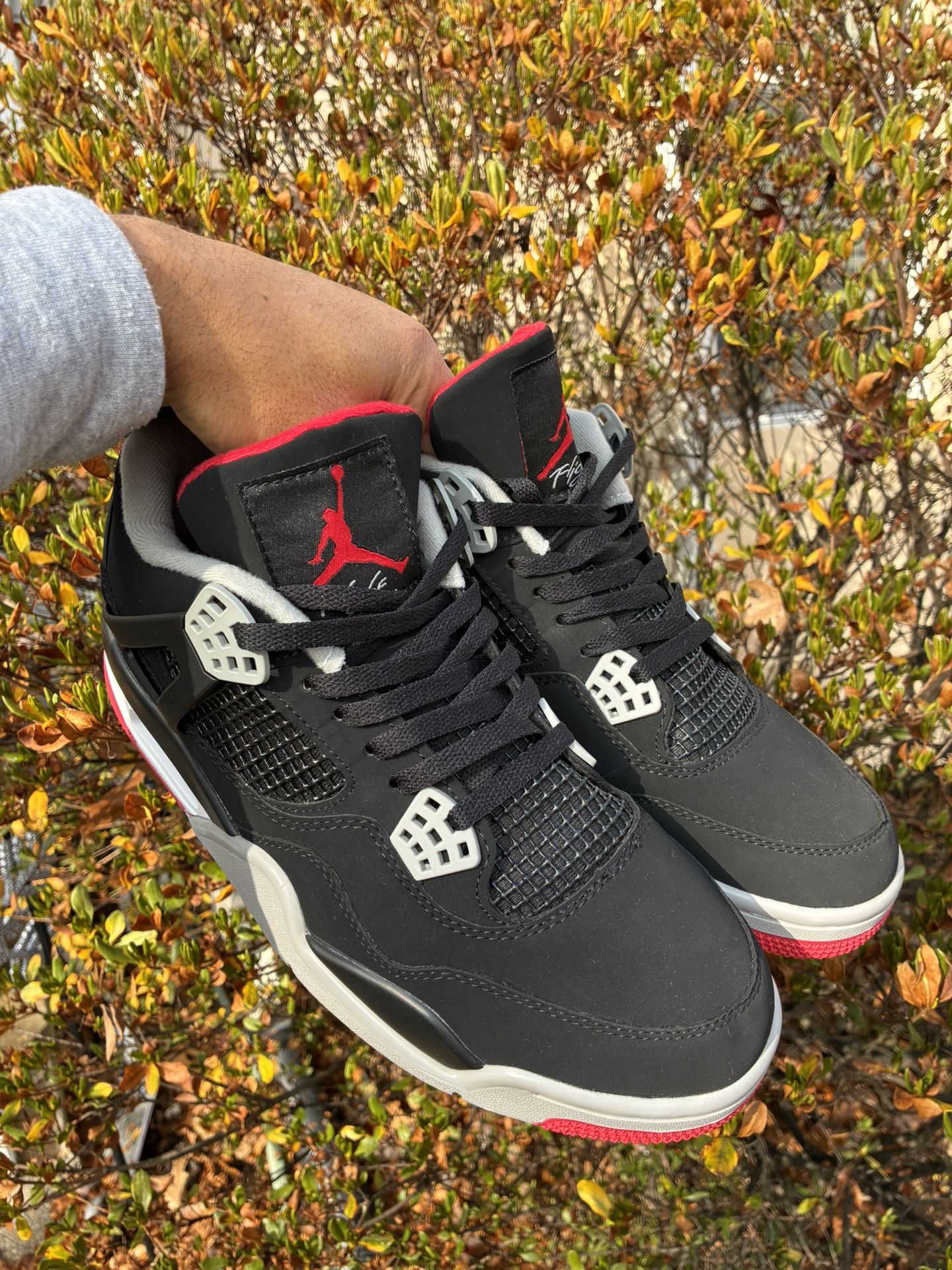 Jordan 4s For Sale Size 10 200$ Willing To Negotiations 