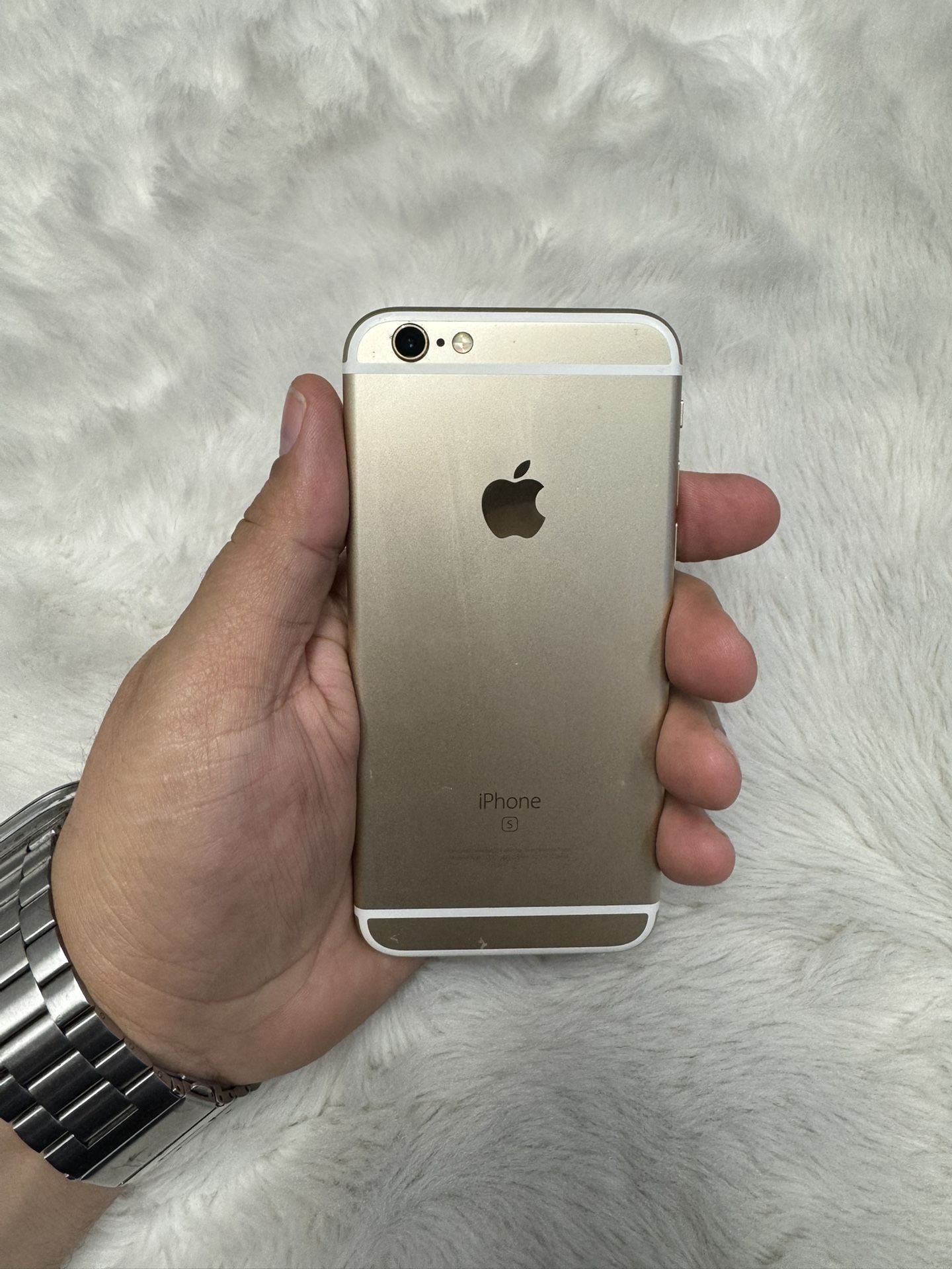 Apple iPhone 6S 16GB Unlocked $85