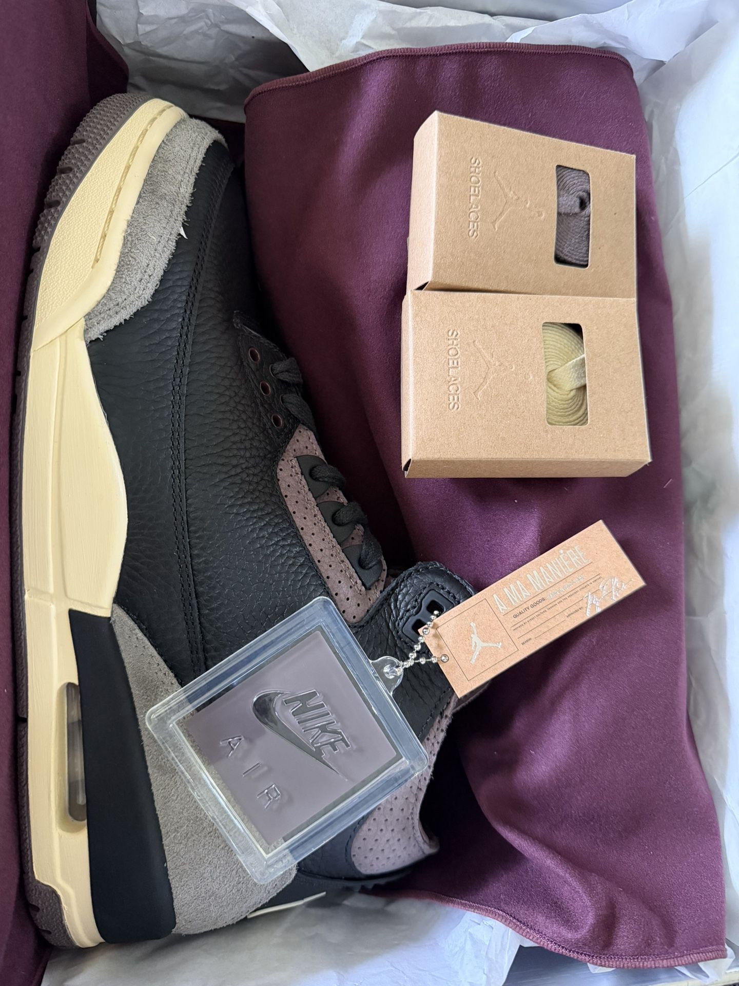 Jordan 3 Retro OG SP A Ma Maniére While You Were Sleeping (Women's) M10/W11.5