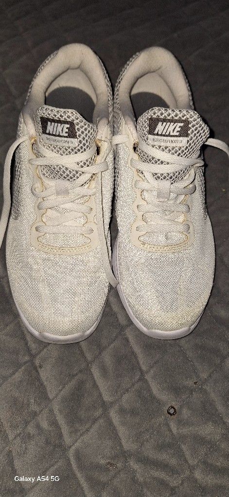 NIKE REVOLUTION 3 Women's White-Gray Running Shoes SIZE 8 $35