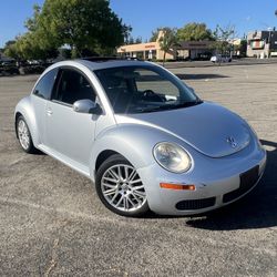 2008 Volkswagen New Beetle