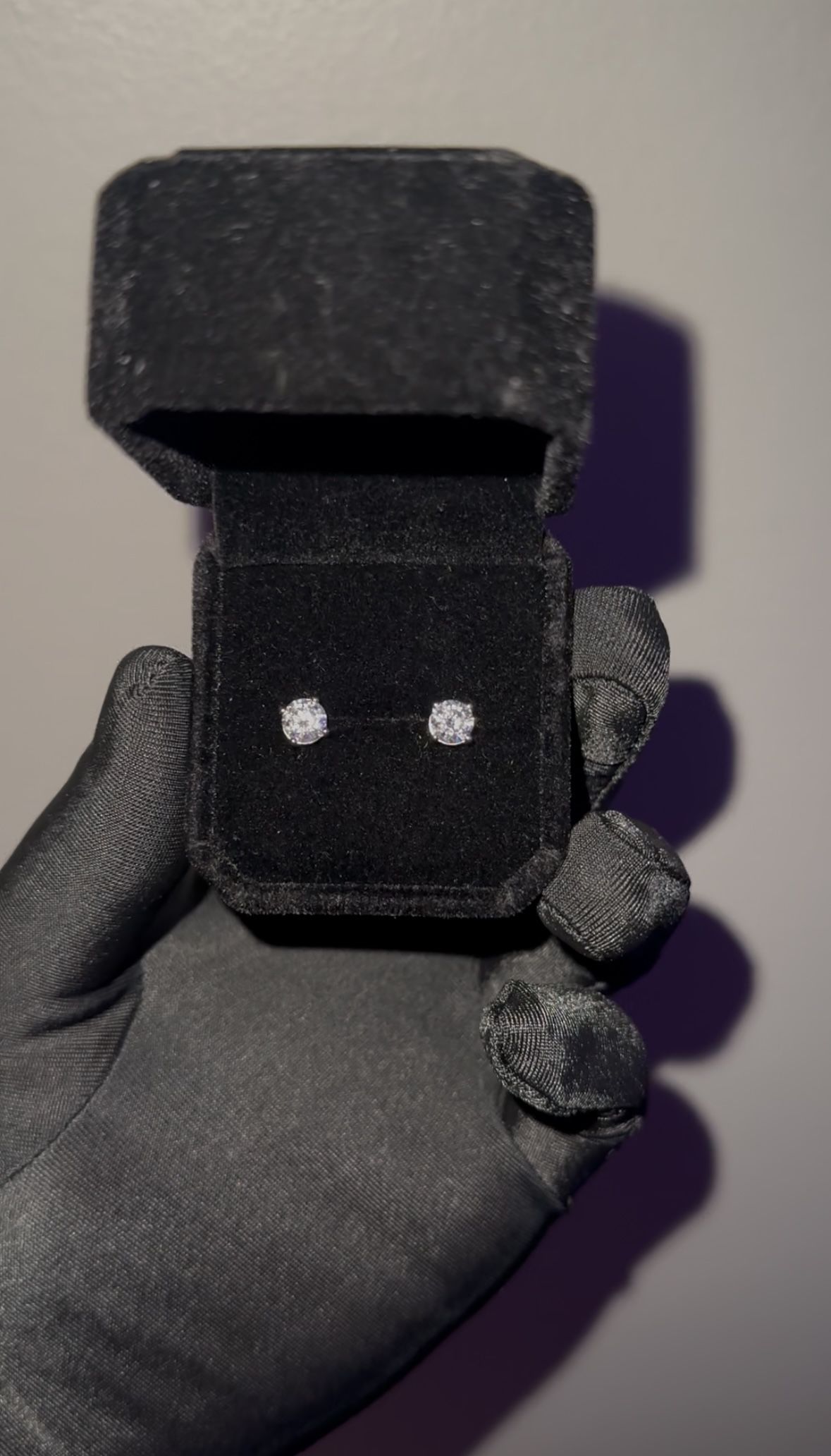 Real Diamond Ear Rings (Real Gold)