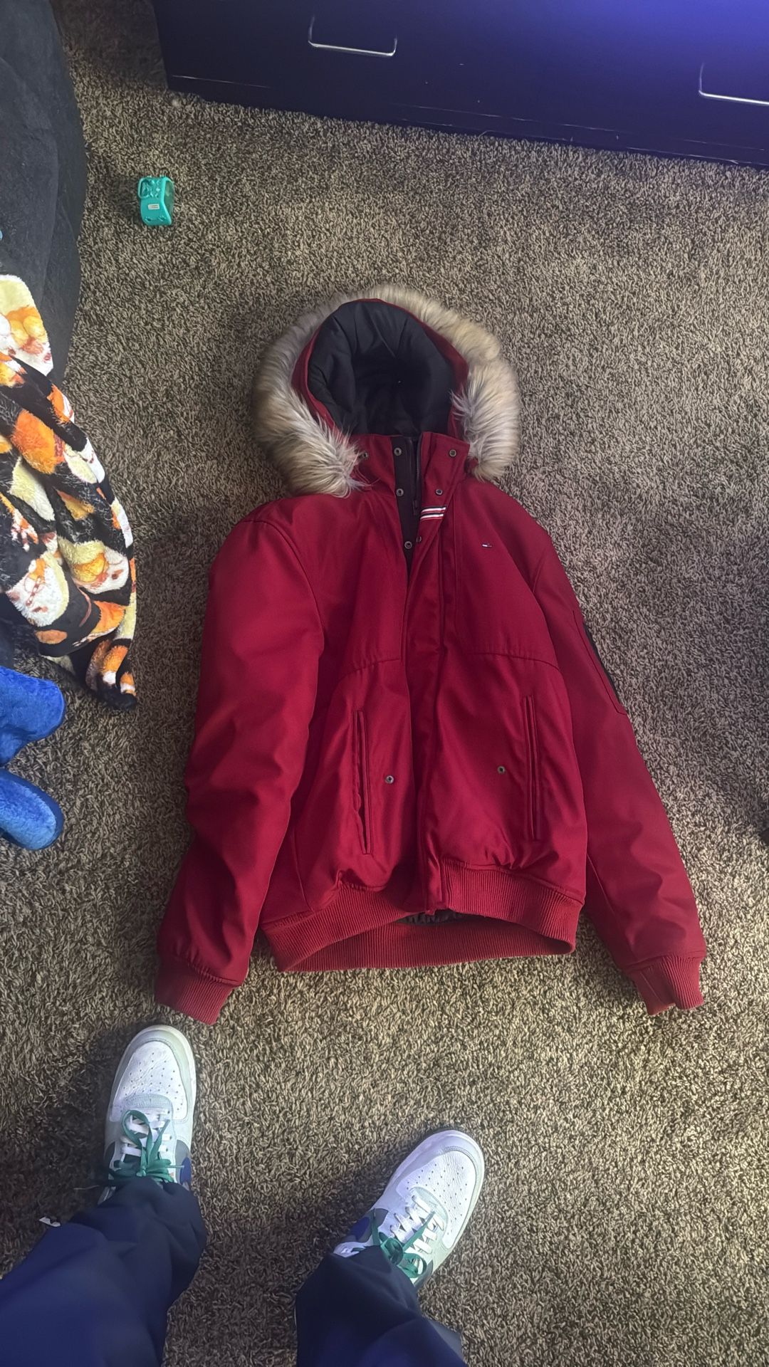 Tommy Hilfiger Puffer Jacket With Fur Hoodie Size M