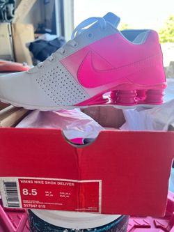 Women’s Nike shocks deliver 8.5 M