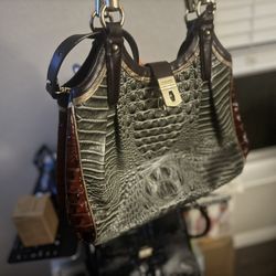 Purse By. BRAHMIN 