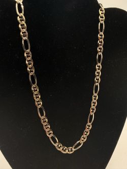 10k Tri color fígaro bracelet 24” inches 27.2 grams