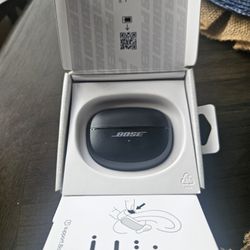 BOSE OVER THE EAR