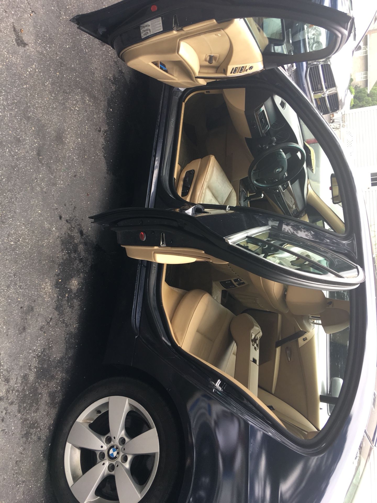 2006 bmw 530xi 220miles