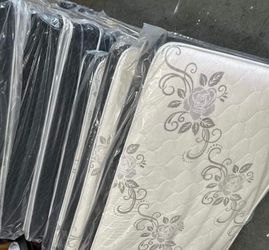 Deluxe brand twin size sets