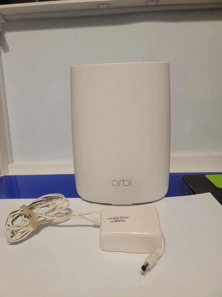 NETGEAR Orbi RBS50V2 Satellite Home Mesh WiFi Tri-band