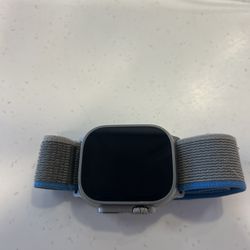 Apple Watch Ultra Titanium Blue