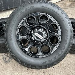 20 Inch Ford F250, F350, Super Duty Wheels And Tires 