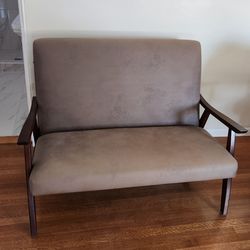 Like New Bench Bedroom Loveseat Chaise Lounge