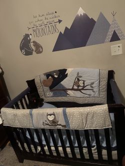 Baby Crib And Changing Table
