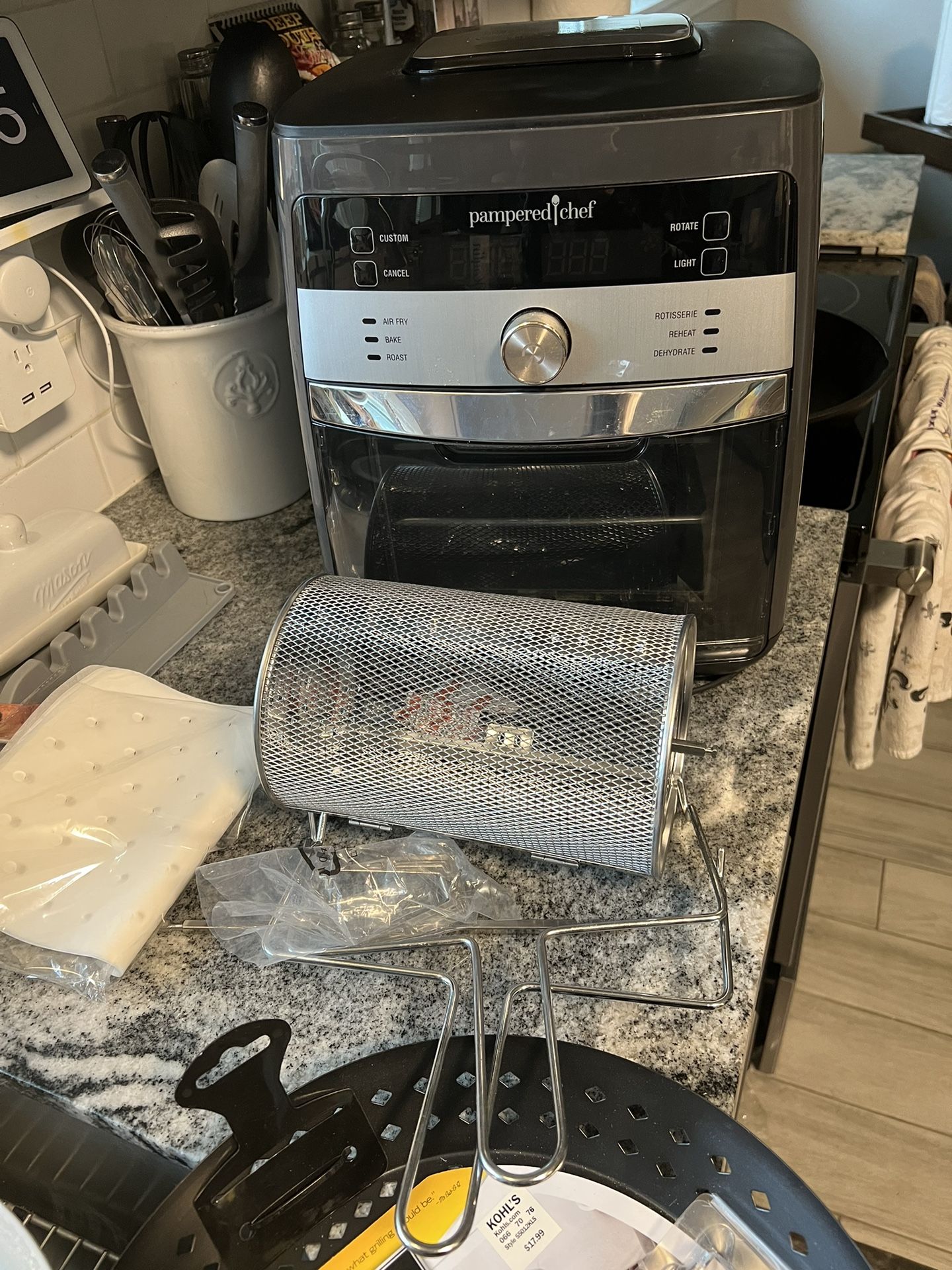 Pampered Chef DELUXE AIR FRYER Bakes Rotisseries Dehydrates