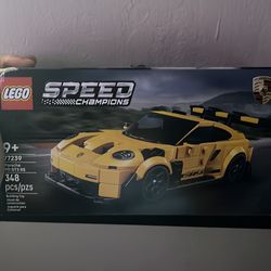 Porsche LEGO set